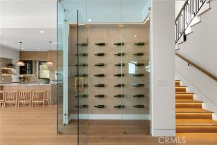 Single Family Residence, 22640 Clarendon st, Woodland Hills, CA 91367 - 29