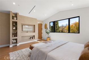 Single Family Residence, 22640 Clarendon st, Woodland Hills, CA 91367 - 35