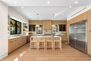 Single Family Residence, 22640 Clarendon st, Woodland Hills, CA 91367 - 4