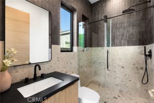 Single Family Residence, 22640 Clarendon st, Woodland Hills, CA 91367 - 42