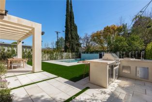 Single Family Residence, 22640 Clarendon st, Woodland Hills, CA 91367 - 52