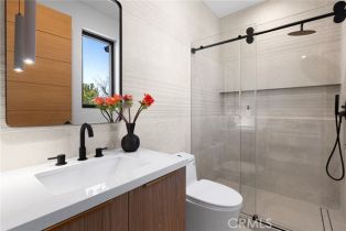 Single Family Residence, 22640 Clarendon st, Woodland Hills, CA 91367 - 60