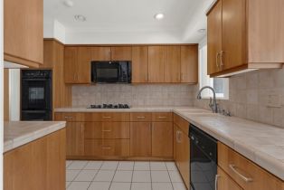 Single Family Residence, 4854 Ranchito ave, Sherman Oaks, CA 91423 - 13