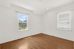 Single Family Residence, 4854 Ranchito ave, Sherman Oaks, CA 91423 - 24