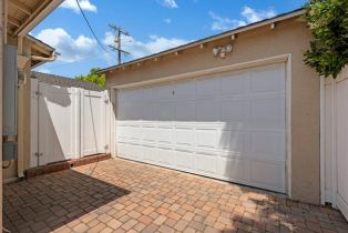 Single Family Residence, 4854 Ranchito ave, Sherman Oaks, CA 91423 - 34