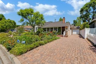 Single Family Residence, 4854 Ranchito ave, Sherman Oaks, CA 91423 - 5