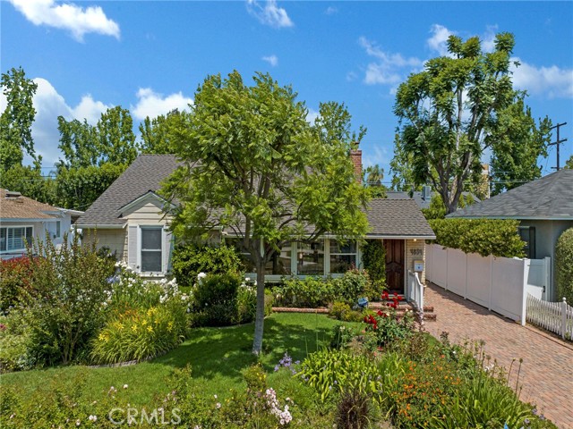Single Family Residence, 4854 Ranchito ave, Sherman Oaks, CA 91423 - 1