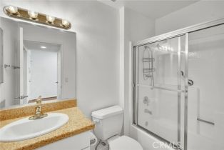 Condominium, 5550 Owensmouth ave, Woodland Hills, CA 91367 - 26