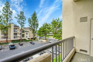 Condominium, 5550 Owensmouth ave, Woodland Hills, CA 91367 - 29