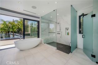 Single Family Residence, 13524 D'Este dr, Pacific Palisades, CA 90272 - 42