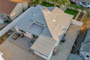 Residential Income, 22133 Victory blvd, Woodland Hills, CA 91303 - 3