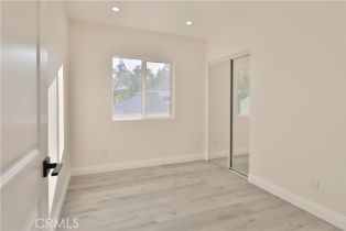 Residential Income, 22133 Victory blvd, Woodland Hills, CA 91303 - 61