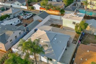 Residential Income, 22133 Victory blvd, Woodland Hills, CA 91303 - 62