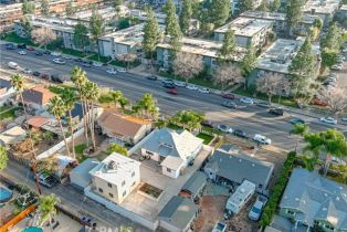 Residential Income, 22133 Victory blvd, Woodland Hills, CA 91303 - 66