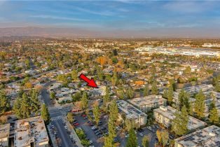 Residential Income, 22133 Victory blvd, Woodland Hills, CA 91303 - 67