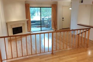 Townhouse, 21820 Marylee street, Woodland Hills, CA 91367 - 14