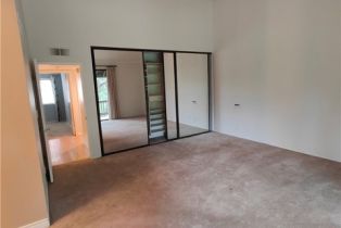 Townhouse, 21820 Marylee street, Woodland Hills, CA 91367 - 19