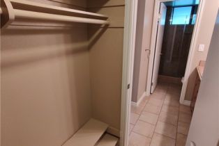 Townhouse, 21820 Marylee street, Woodland Hills, CA 91367 - 21