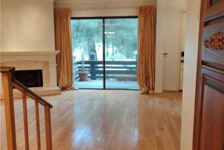 Townhouse, 21820 Marylee street, Woodland Hills, CA 91367 - 44