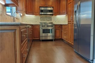 Townhouse, 21820 Marylee street, Woodland Hills, CA 91367 - 57