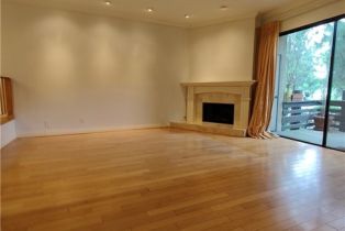 Townhouse, 21820 Marylee street, Woodland Hills, CA 91367 - 7