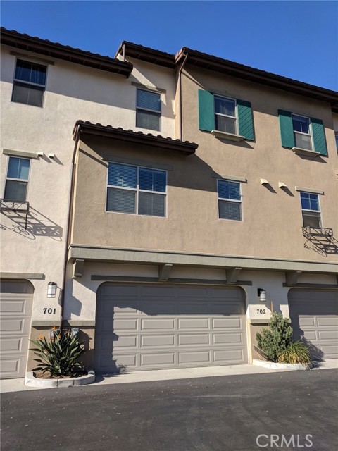 Townhouse, 207 Westpark ct, Camarillo, CA 93012 - 1