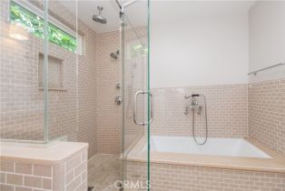 Single Family Residence, 13220 Otsego st, Sherman Oaks, CA 91423 - 12