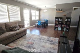 Single Family Residence, 16701 Chatsworth st, Granada Hills, CA 91344 - 10