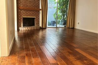 Townhouse, 18319 Collins st, Tarzana, CA 91356 - 2