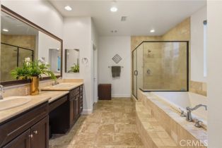 Single Family Residence, 18141 Topham st, Tarzana, CA 91335 - 10