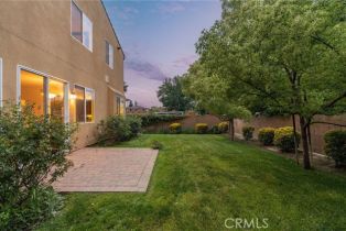 Single Family Residence, 18141 Topham st, Tarzana, CA 91335 - 14