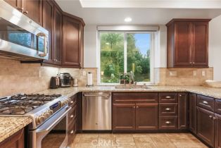 Single Family Residence, 18141 Topham st, Tarzana, CA 91335 - 7