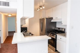 Condominium, 5700 Etiwanda ave, Tarzana, CA 91356 - 3