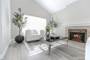 Single Family Residence, 10670 Deering ave, Chatsworth, CA 91311 - 18