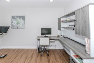 Single Family Residence, 10670 Deering ave, Chatsworth, CA 91311 - 23