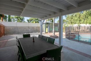Single Family Residence, 10670 Deering ave, Chatsworth, CA 91311 - 35