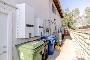 Single Family Residence, 10670 Deering ave, Chatsworth, CA 91311 - 41