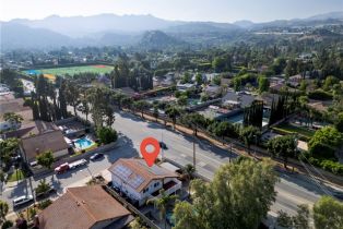 Single Family Residence, 10670 Deering ave, Chatsworth, CA 91311 - 48