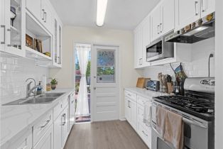 Single Family Residence, 10040 Mason ave, Chatsworth, CA 91311 - 11