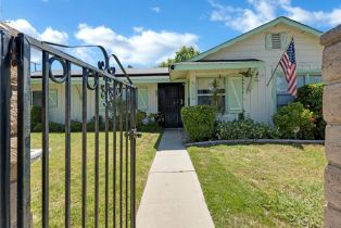 Single Family Residence, 10040 Mason ave, Chatsworth, CA 91311 - 2