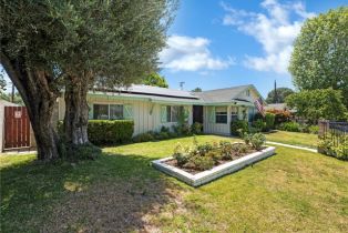 Single Family Residence, 10040 Mason ave, Chatsworth, CA 91311 - 3