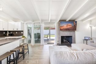 Single Family Residence, 19842 Gilmore st, Woodland Hills, CA 91367 - 10