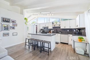 Single Family Residence, 19842 Gilmore st, Woodland Hills, CA 91367 - 12