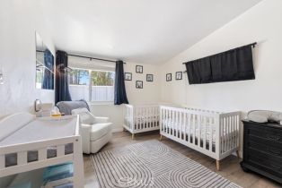 Single Family Residence, 19842 Gilmore st, Woodland Hills, CA 91367 - 25