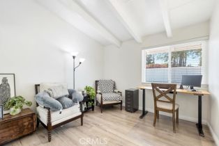 Single Family Residence, 19842 Gilmore st, Woodland Hills, CA 91367 - 26