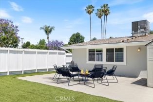 Single Family Residence, 19842 Gilmore st, Woodland Hills, CA 91367 - 34