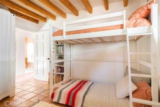 Single Family Residence, 3539 Canon dr, Calabasas, CA 90290 - 11