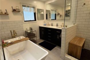 Single Family Residence, 20451 Bermuda st, Chatsworth, CA 91311 - 16