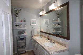 Single Family Residence, 20451 Bermuda st, Chatsworth, CA 91311 - 25