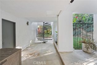 Single Family Residence, 5309 Blanco ave, Woodland Hills, CA 91367 - 46